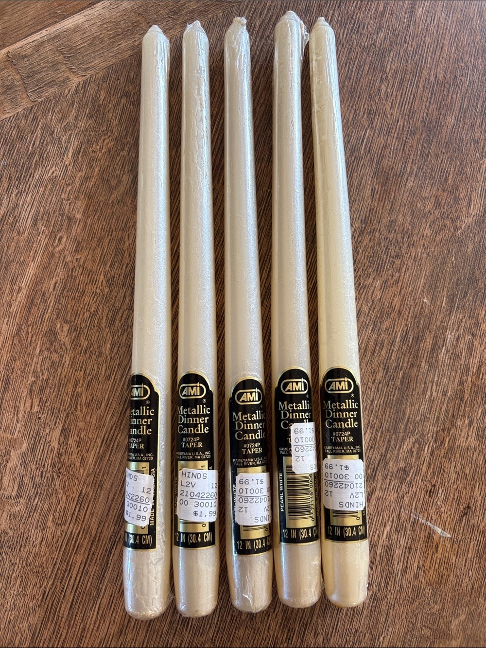 VTG Ami Metallic Taper Candles in Champagne Cream - Set of 5